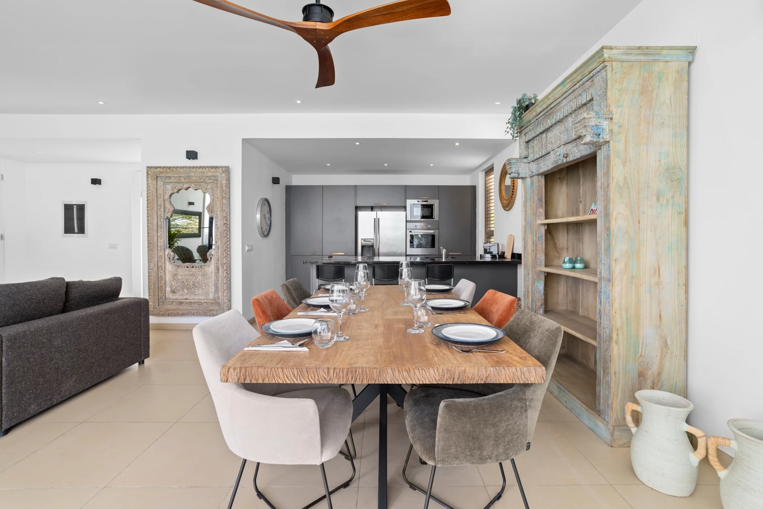 caren paradise-apartment 2-true media culture-45.jpg