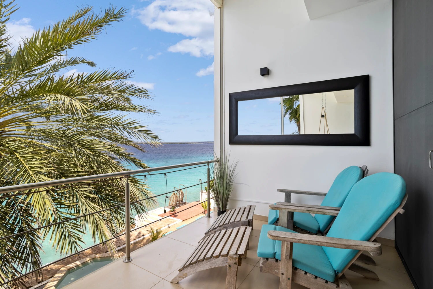 caren paradise-apartment 2-true media culture-45.jpg